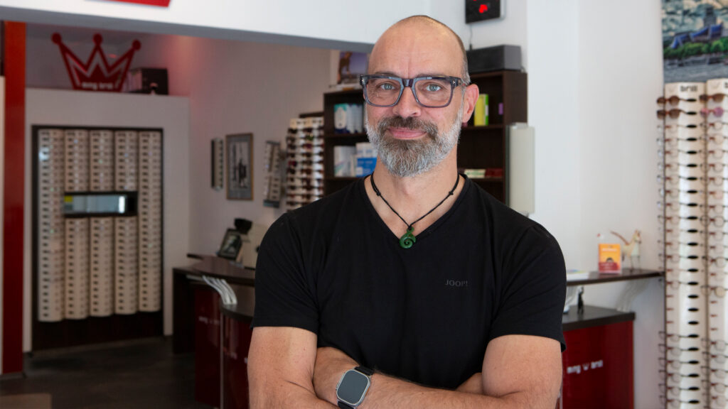 Peter Wirtz, staatlich geprüfter Augenoptiker und Augenoptikermeister, Optik Ming Brill