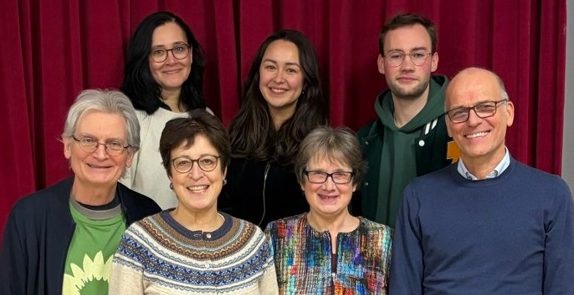 Auf dem Pressefoto: Der neue Vorstand der Grünen Lindenthal (v. l. n. r.): Andreas Geschuhn, Melanie Henke, Ulrike Dieminger, Céline Allner, Irene Ofteringer, Luca Hüllenkremer, Jörg Nußbaumer (nicht im Bild: Aeneas Niklas Marxen).